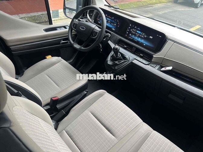 FORD TRANSIT 2.2 PREMIUM 18S