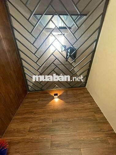 BÁN NHÀ XÂY MỚI 5TẦNG THANG MÁY + GARA XE, NHÀ 5PN 6WC SÂN THƯỢNG RỘNG