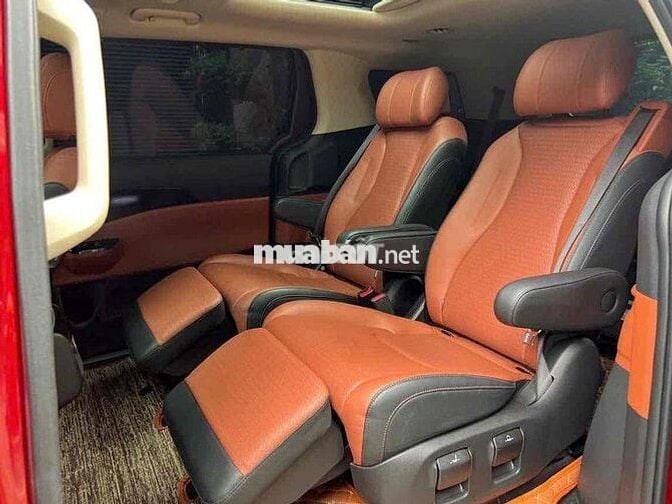 KIA Carnival Signature Full Option