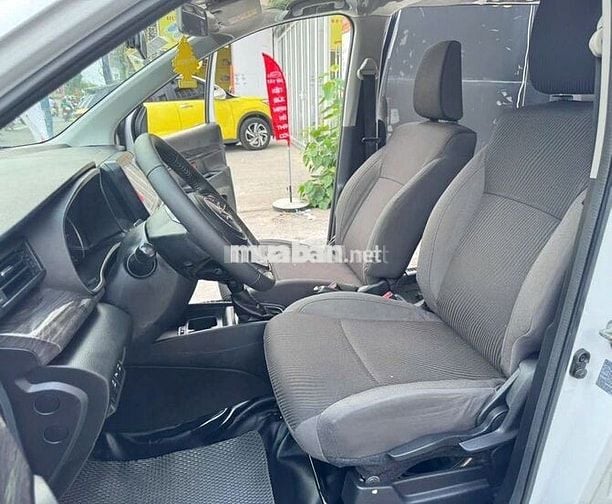 BÁN HOẶC ĐỔI Suzuki Ertiga 2022 hybrid AT