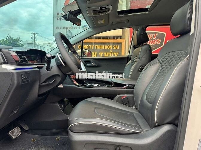 Hyundai Custin 2023 2.0T Cao cấp,màu trắng,67000km