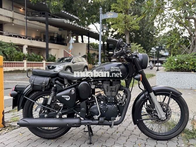 Royal Enfield Classic 500 bản Stealth Black 2 đĩa