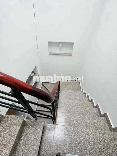 CHO THUÊ NHÀ 1 LẦU HẺM OTO - ĐƯỜNG 8 - TRƯỜNG THỌ. THỦ ĐỨC