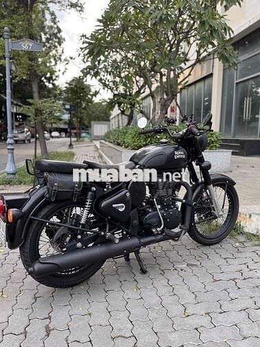 Royal Enfield Classic 500 bản Stealth Black 2 đĩa