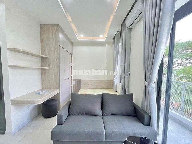 Cho thuê căn hộ 1PN quận 1 Trần Hưng Đạo full nội thất ban công thoang