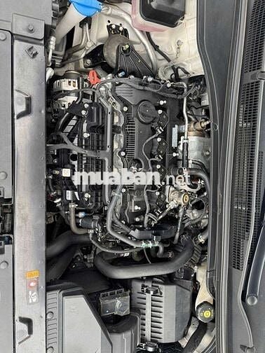 Hyundai Custin 2023 2.0T Cao cấp,màu trắng,67000km