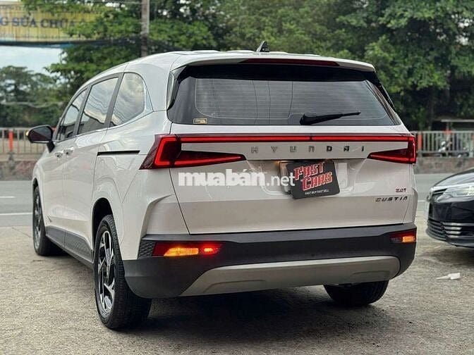 Hyundai Custin 2023 2.0T Cao cấp,màu trắng,67000km