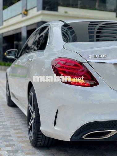 Mercedes Benz C300 AMG 2016, đầy đủ lịch sử hãng