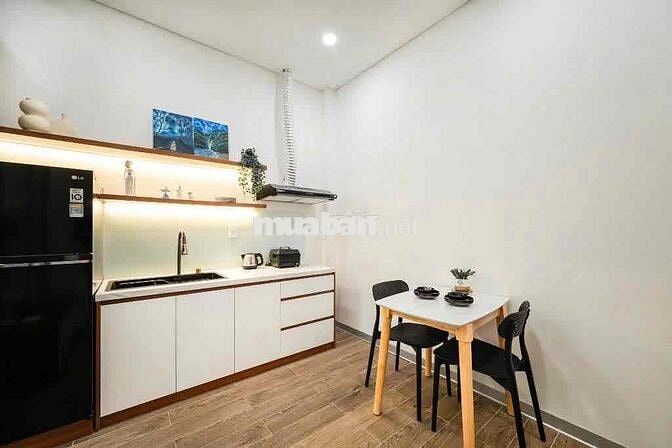 🌿 CĂN HỘ DỊCH VỤ FULL NỘI THẤT – THANG MÁY – GIẶT SẤY – LÝ VĂN PHỨC, Q