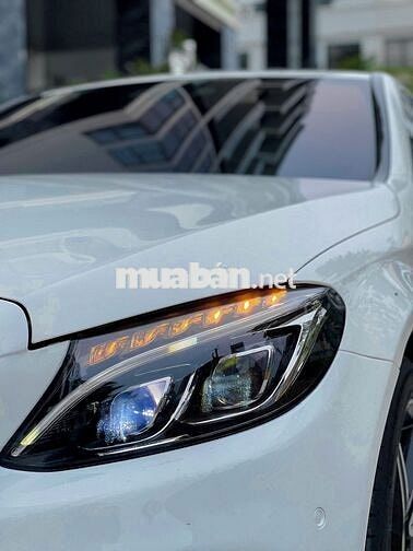 Mercedes Benz C300 AMG 2016, đầy đủ lịch sử hãng