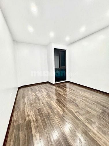 CỰC HIẾM - NHÀ CẦU GIẤY - MẶT NGÕ Ô TÔ - 50M - 6 TẦNG - KD ĐỈNH 