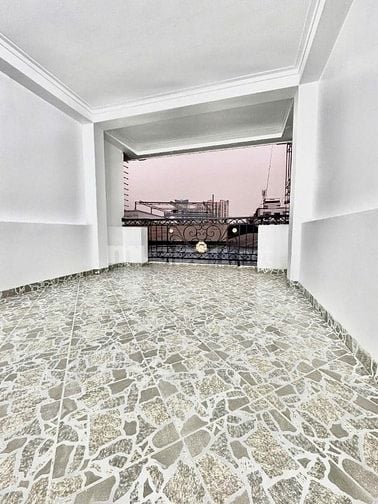 CỰC HIẾM - NHÀ CẦU GIẤY - MẶT NGÕ Ô TÔ - 50M - 6 TẦNG - KD ĐỈNH 