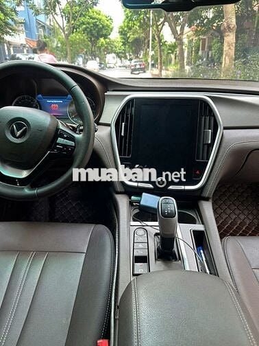 Vinfast Lux A 2.0 Turbo Base sx 2021