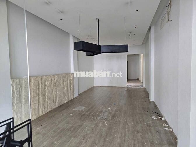 !!! VIP !!! CHO THUÊ MẶT TIỀN LÊ THÁNH TÔN GẦN SÁT CHỢ BẾN THÀNH