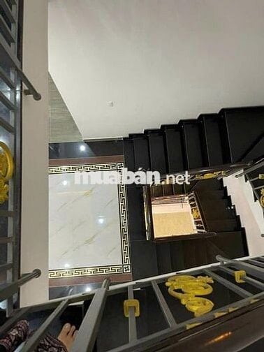 Cần cho thuê nhà HXH 72/2B Nguyễn Hồng Đào P.14 Q.Tân Bình