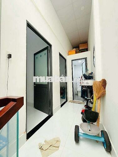 BÁN NHÀ ÂU DƯƠNG LÂN Q8 - 35M2 - 3 TẦNG - HẺM RỘNG THOÁNG - SHR - 3TỶ4