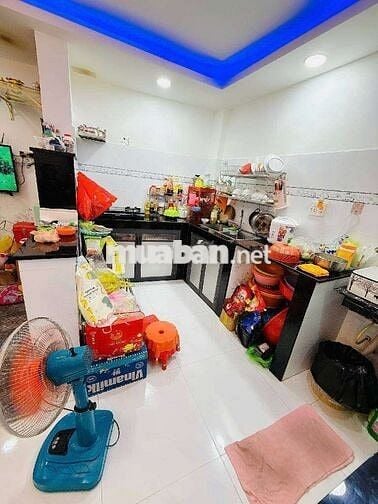 BÁN NHÀ ÂU DƯƠNG LÂN Q8 - 35M2 - 3 TẦNG - HẺM RỘNG THOÁNG - SHR - 3TỶ4