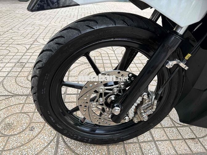 Click Thái 2017 chạy là khoái.