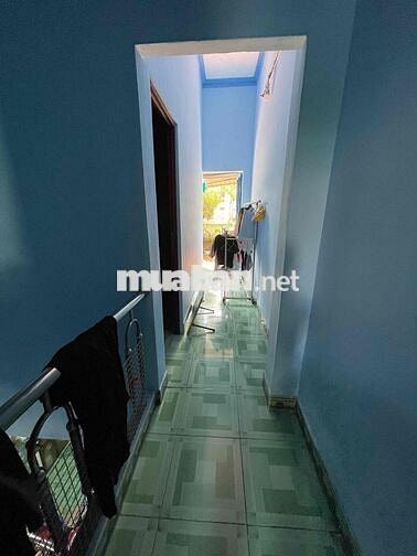 nhà mặt tiền đường 9m thích hợp kinh doanh mọi nghành nghề.