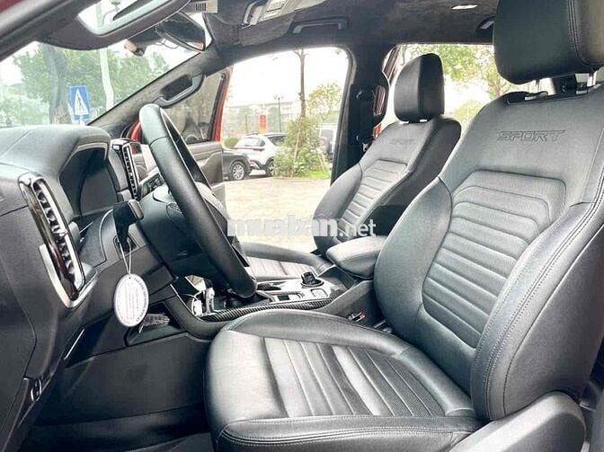 bán xe ford everet 2023 sport đỏ