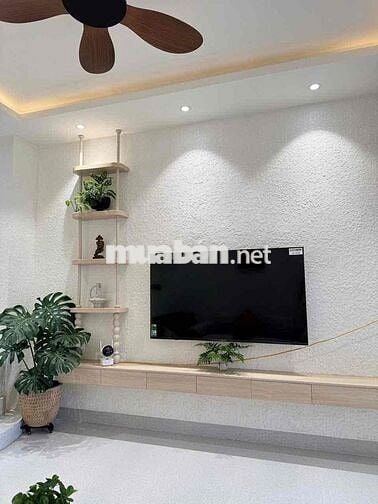 NHÀ 3 PHÒNG NGỦ FULL NỘI THẤT HẺM TRẦN CỪ: Giá 5,5 tỷ