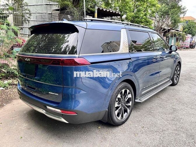 chính chủ bán carnival 2.2D sig 7 chỗ odo 20.000km