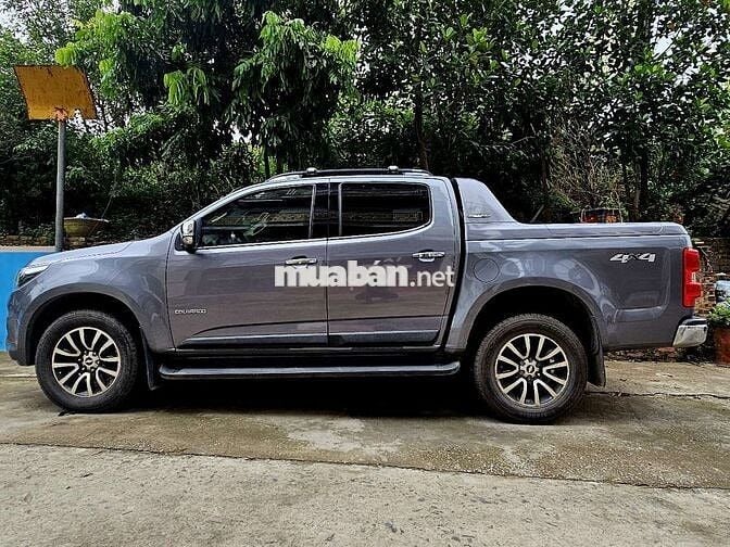 2017 High Country 2.8L 4x4 AT - 200000 km