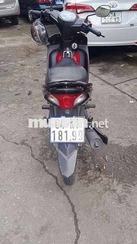 Bán xe còn rất mới sơn zin cả xe