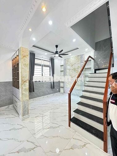 Bán nhà đẹp Đường Số 6, phường Bình Hưng Hoà, Bình Tân