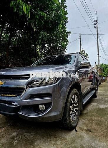 2017 High Country 2.8L 4x4 AT - 200000 km