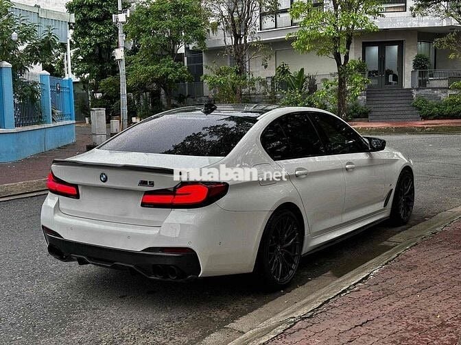 BMW_520i_MSport Model 2023 Bao Bank 90%
