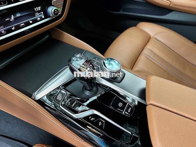BMW_520i_MSport Model 2023 Bao Bank 90%