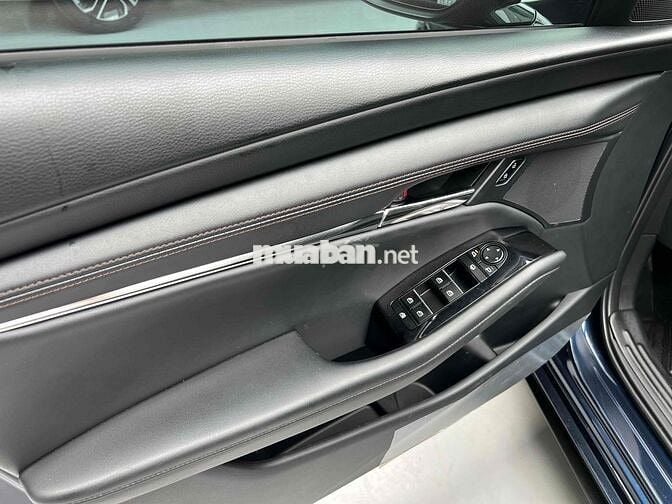 Mazda 3 đời 2022 bản Luxury - odo mới 26.000km