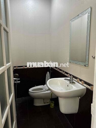 Nhà trung tâm Đà Nẵng, 92m2, 2 pn, thông  2 kiệt Lê Duẩn -NCT