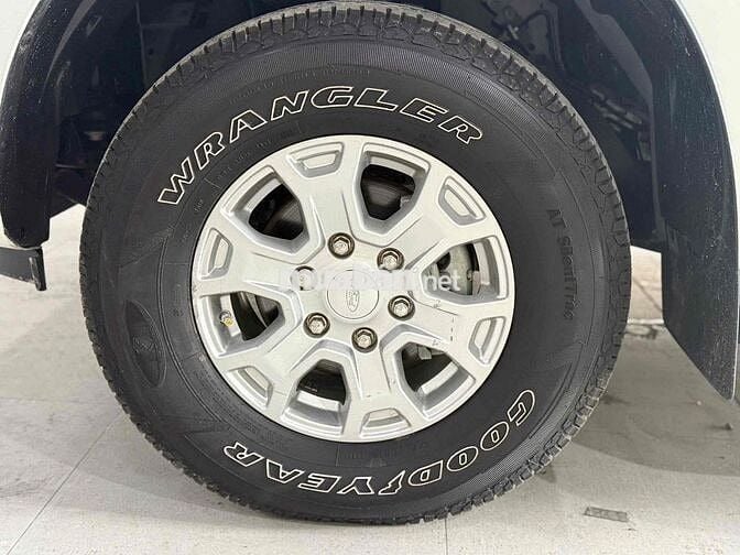 Ford Ranger XLS 2.2 MT:SX:2020