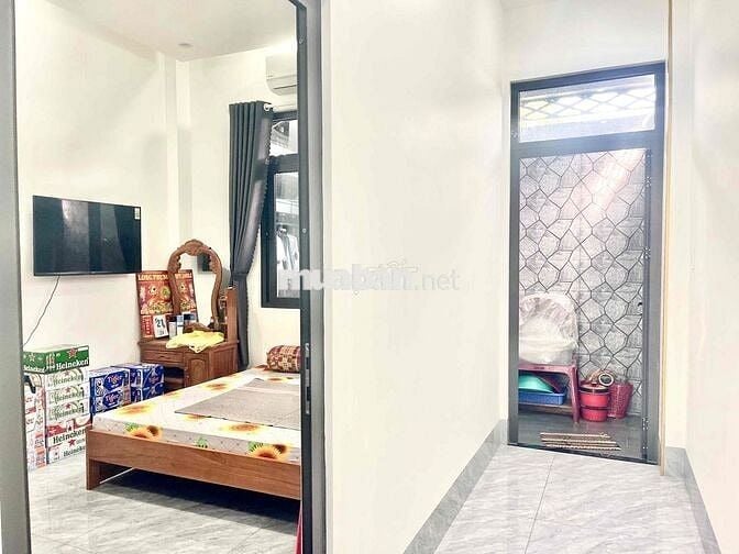 nhà mới hiện đại 2 lầu tại khu dân cư ngân thuận đã hoàn công