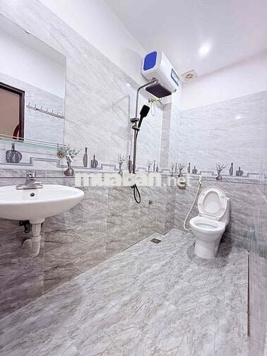 Bán nhà - Nhổn - ĐH Công Nghiệp - full nội thất - lô góc -oto lùi cửa