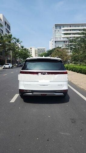 Bán xe Kia Carnival 2023 Signature 3.5G - 44000 km