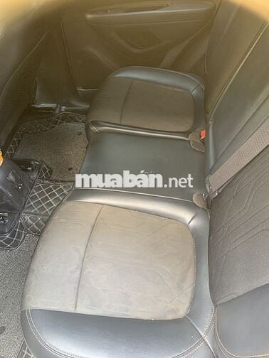 Chevrolet Trax Trắng 5 chỗ