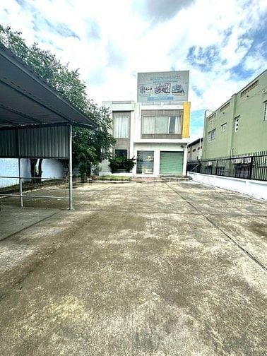 Bán nhà mặt tiền 168 Quốc Lộ 1A, Phường An Phú Đông, Quận 12, TP. HCM