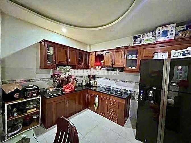 BÁN NHÀ 42m2, CHỈ 4tỷ, GẦN GIGAMALL, NGAY QL13 PHẠM VĂN ĐỒNG