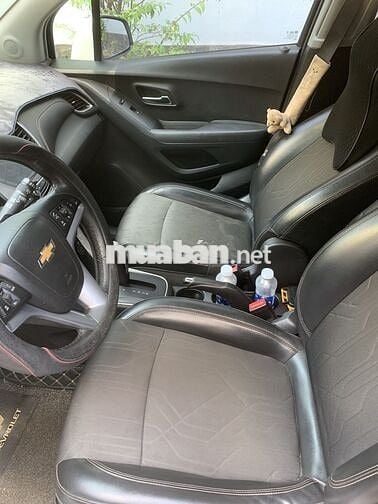 Chevrolet Trax Trắng 5 chỗ