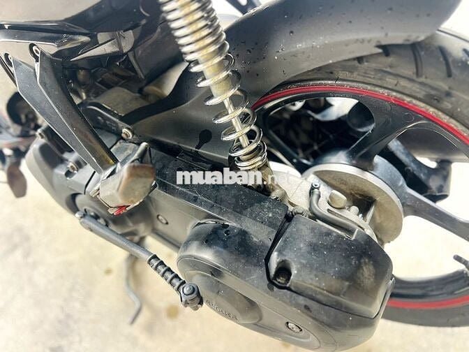 Nouvo 4 máy êm ngon cho anh chị tìm xe đi làm nhé.