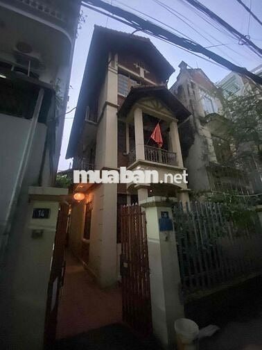 Bán nhà 3 tầng, thiết kế đẹp, dt75m gần bưu điện Hà Đông, giá 15,75 ty