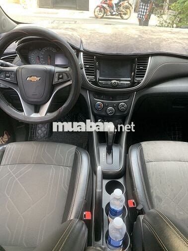 Chevrolet Trax Trắng 5 chỗ