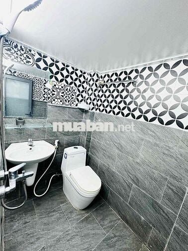 🏡 Trống Sẵn Phòng Cữa Sổ Trời Lớn - Nội Thất Đầy Đủ