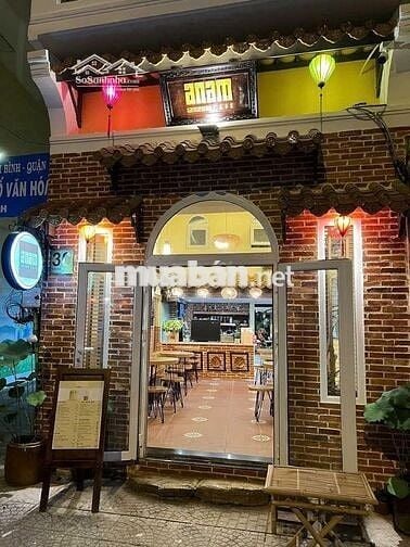 NGANG 8M GÓC 2 MẶT TIỀN ĐƯỜNG HIẾM HOI CỦA Q1- GIÁ 5XTR/THÁNG