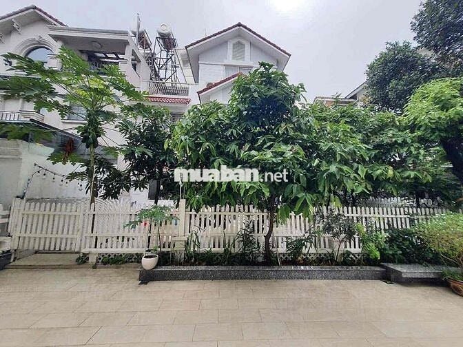 Cho thuê BIỆT THỰ COMPOUND NAM PHÚ. DT 288m2- Giá 100 triệu/tháng
