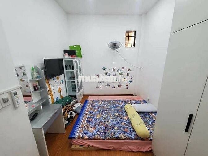 NHÀ MỚI Ở NGAY TẠI ĐƯỜNG HOÀNG HOA THÁM DIỆN TÍCH 53 M2 GIÁ CHỈ 6,5 TỶ