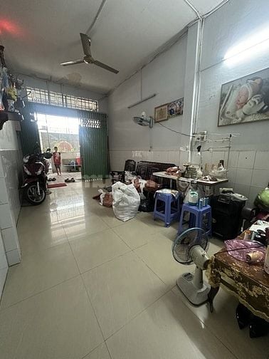 88. Bán nhà Khuông Việt, giáp Q11- 65m2 - 3 tầng HXH 6m giá 6 tỷ 